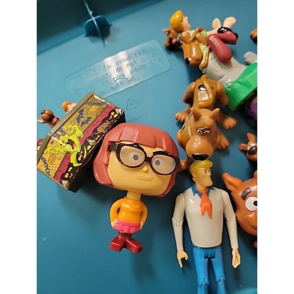 Scooby Doo & the Gang Lot Figures Fred shaggy Velma  Mixed toys - Picture 6 of 11